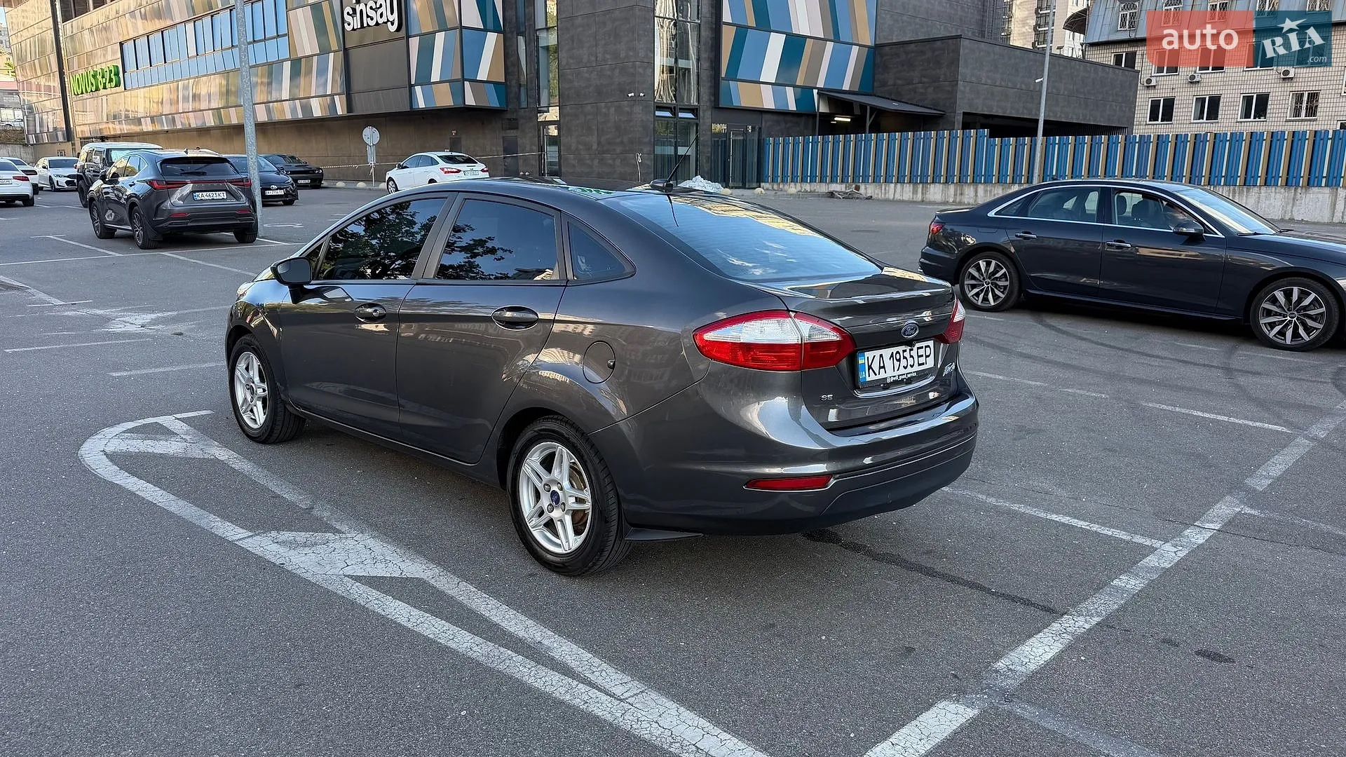 2017 Ford Fiesta - мініатюра 3
