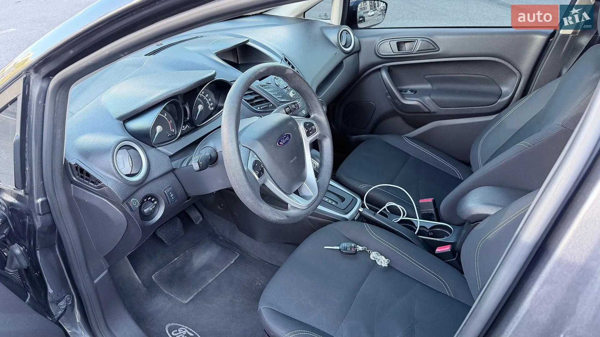 2017 Ford Fiesta - мініатюра 7