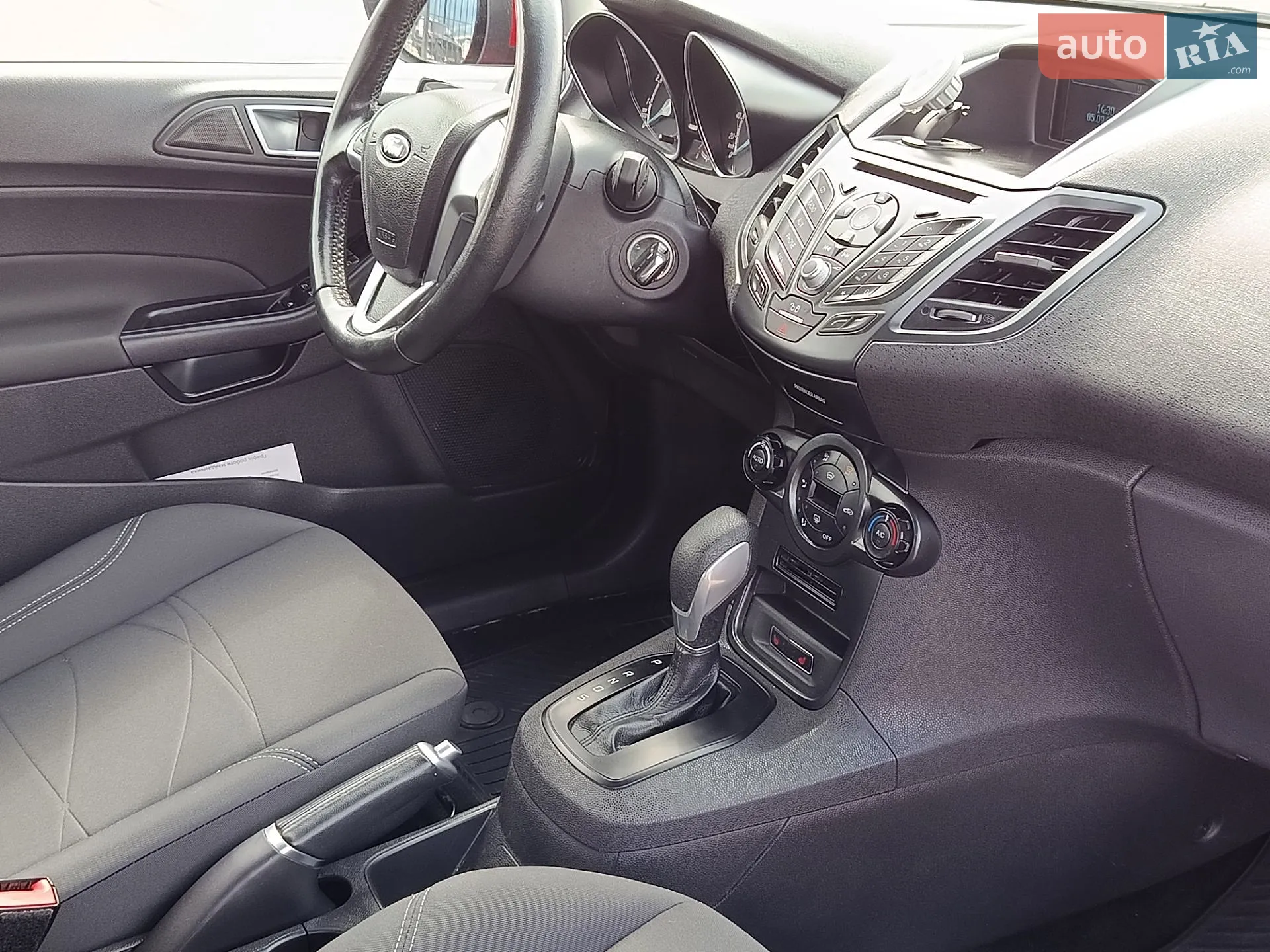 2016 Ford Fiesta - мініатюра 22