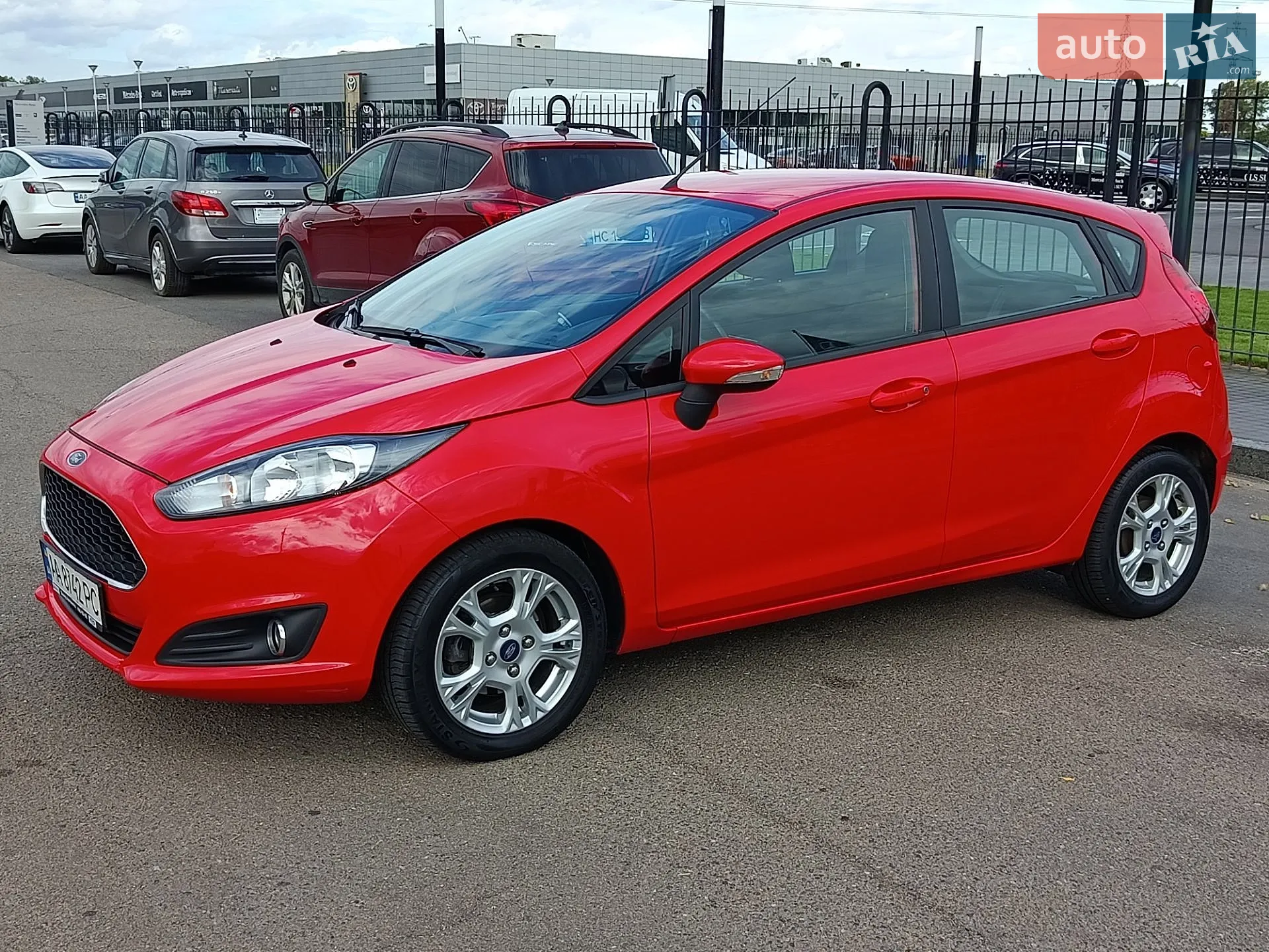 2016 Ford Fiesta - мініатюра 25