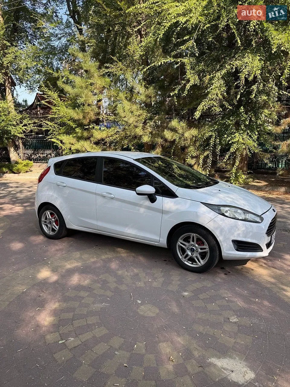 2019 Ford Fiesta - мініатюра 2