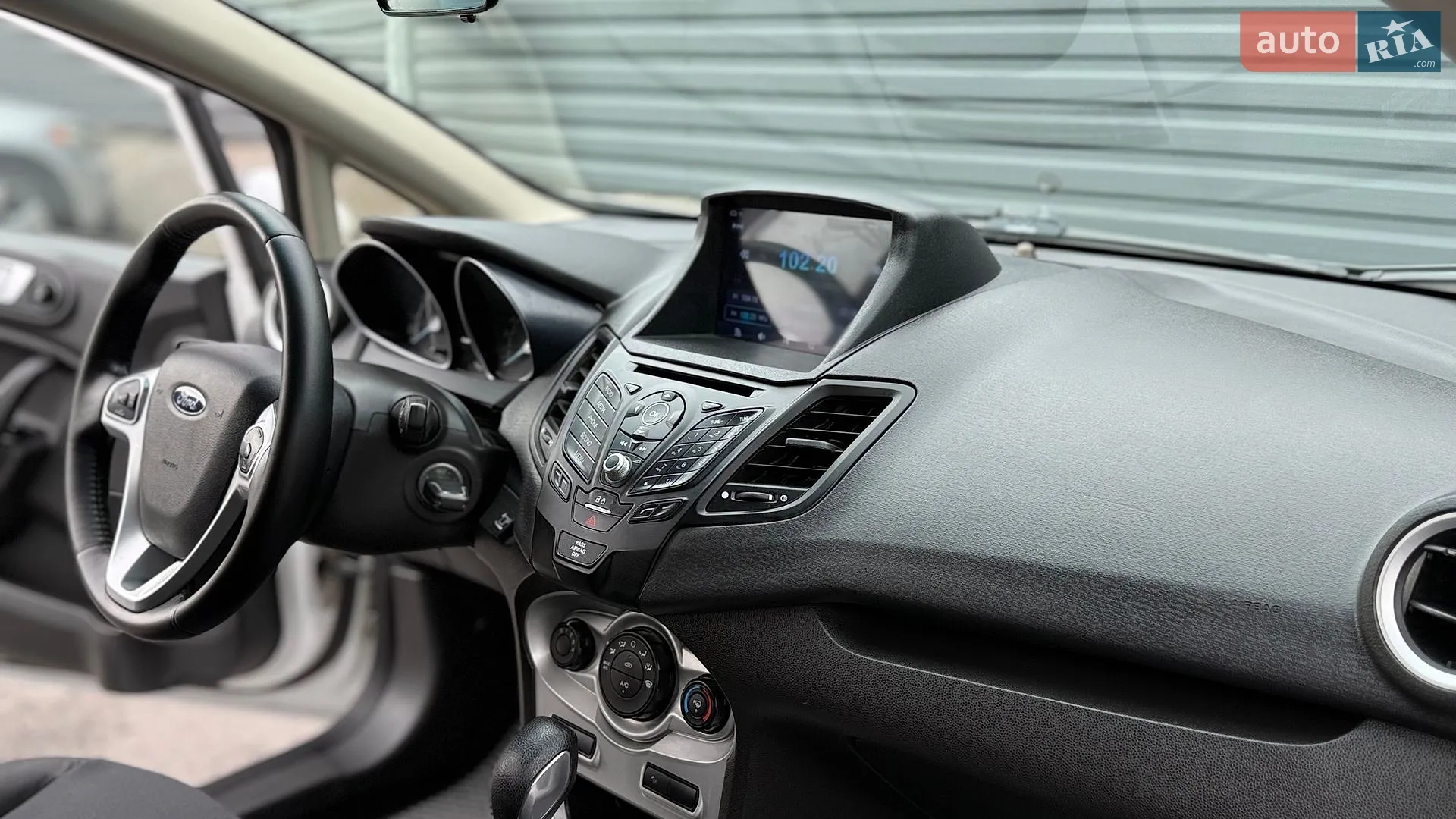 2015 Ford Fiesta - мініатюра 24