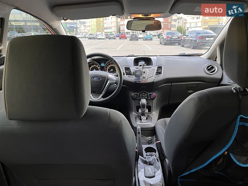 Хэтчбек Ford Fiesta 2014 в Киеве фото 20 Хэтчбек Ford Fiesta 2014 в Киеве