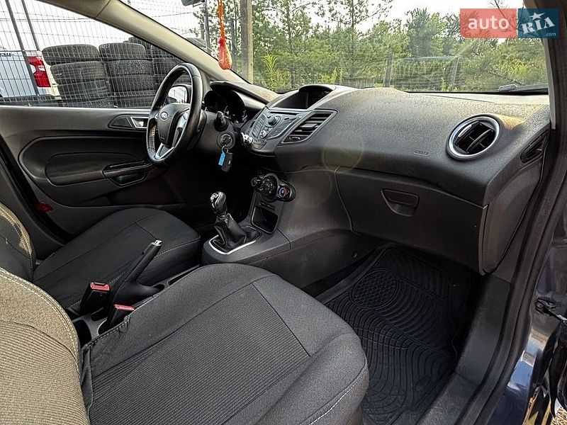 Хэтчбек Ford Fiesta 2013 в Белогородке