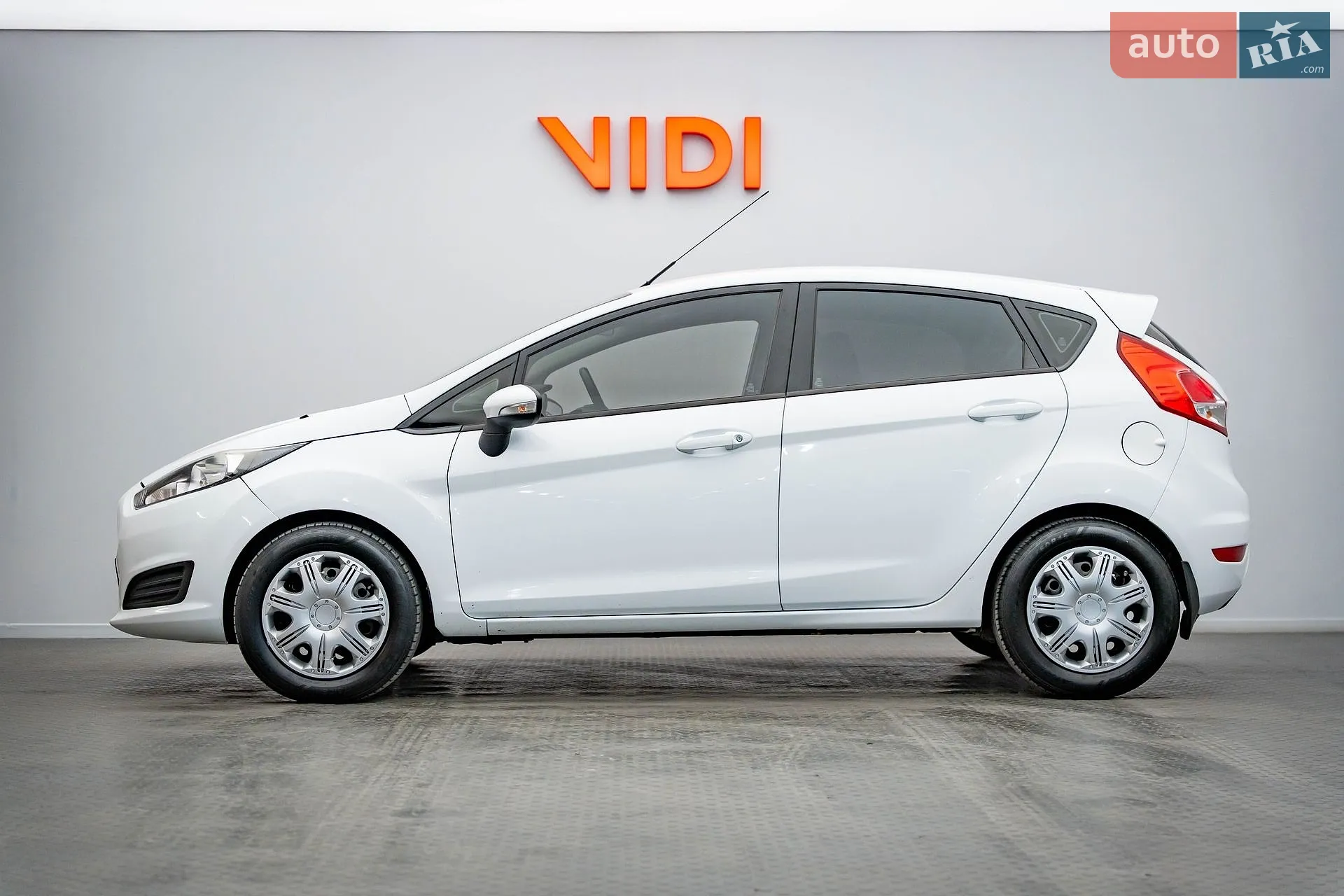 2017 Ford Fiesta - мініатюра 3