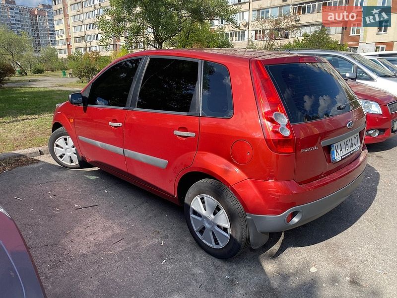Хетчбек Ford Fiesta 2007 в Києві