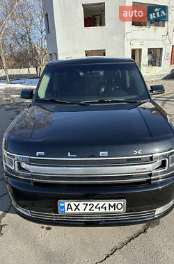 Позашляховик / Кросовер Ford Flex 2019 в 
