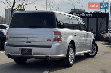 Внедорожник / Кроссовер Ford Flex 2016 в 