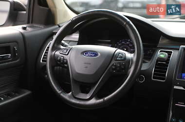 Внедорожник / Кроссовер Ford Flex 2017 в 