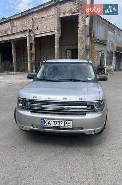 Внедорожник / Кроссовер Ford Flex 2018 в 