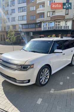 Позашляховик / Кросовер Ford Flex 2018 в 