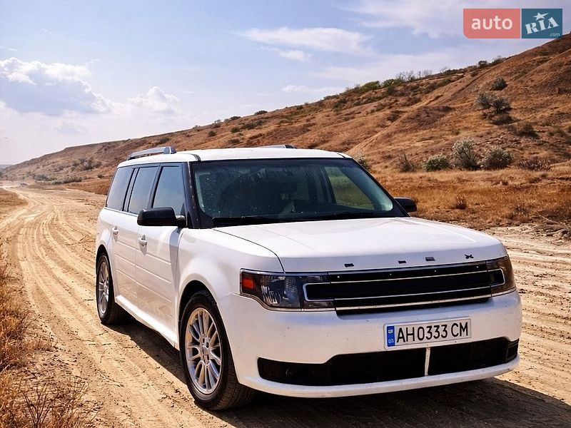 Позашляховик / Кросовер Ford Flex 2014 в Чернівцях