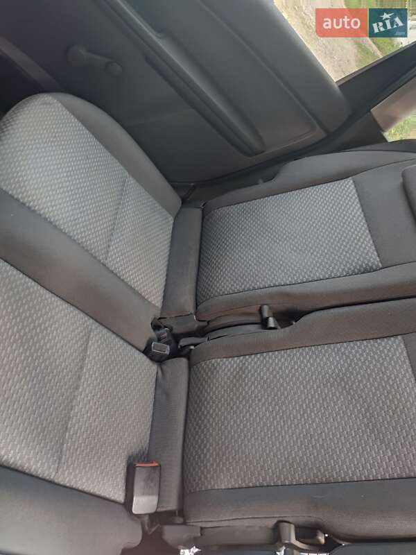 Універсал Ford Focus C-Max 2003 в Кропивницькому