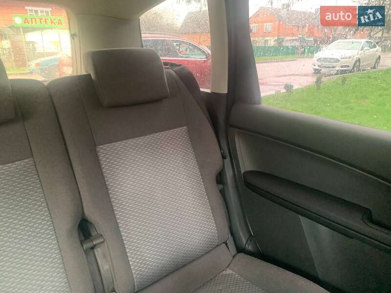 Мікровен Ford Focus C-Max 2003 в Липовій Долині