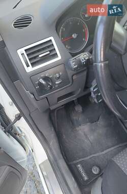 Мінівен Ford Focus C-Max 2007 в 