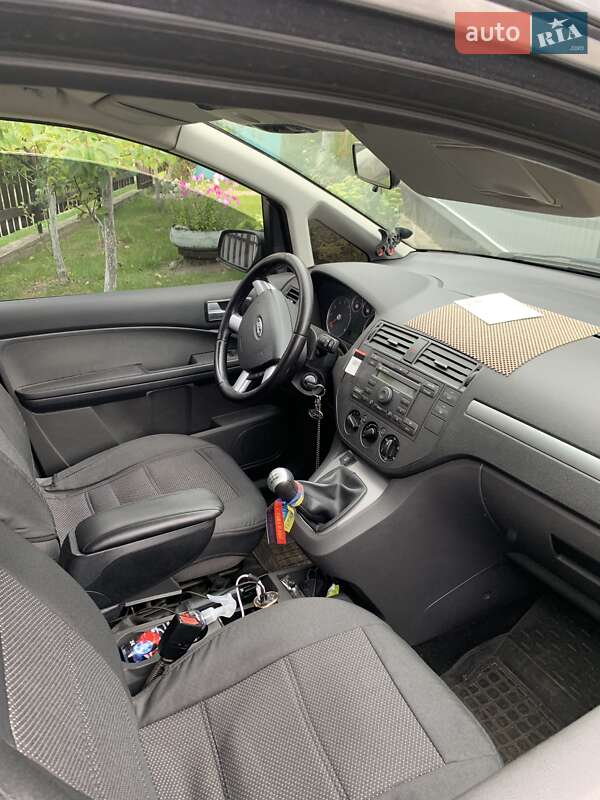 Микровэн Ford Focus C-Max 2004 в Вараше