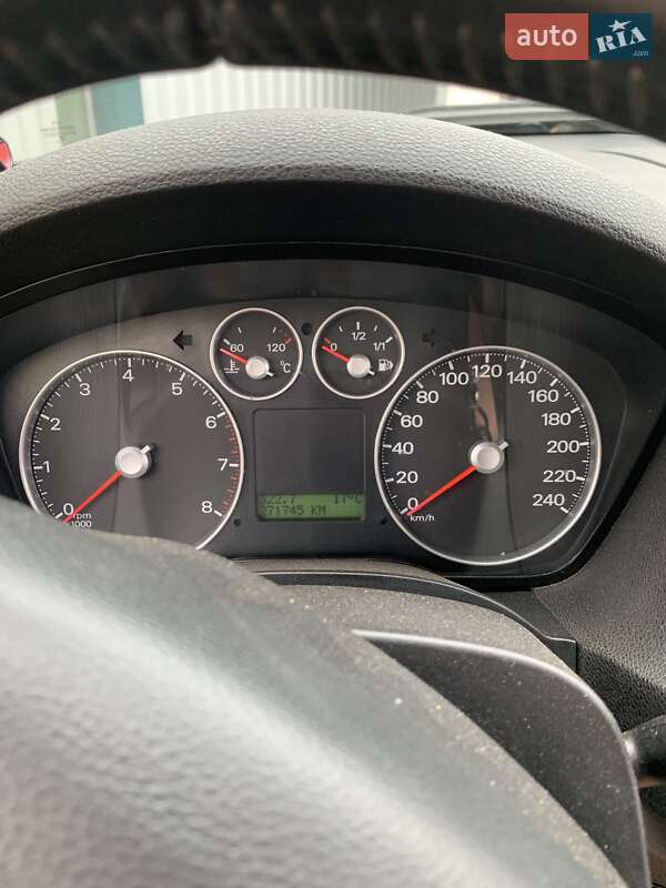 Мікровен Ford Focus C-Max 2004 в Вараші