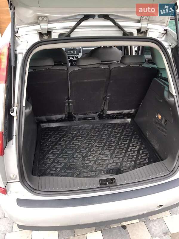 Микровэн Ford Focus C-Max 2007 в Городенке