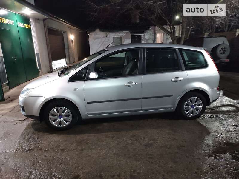 Ford C-Max, Форд Си-Макс характеристика и ремонт