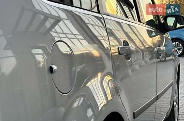 Мінівен Ford Focus C-Max 2005 в 