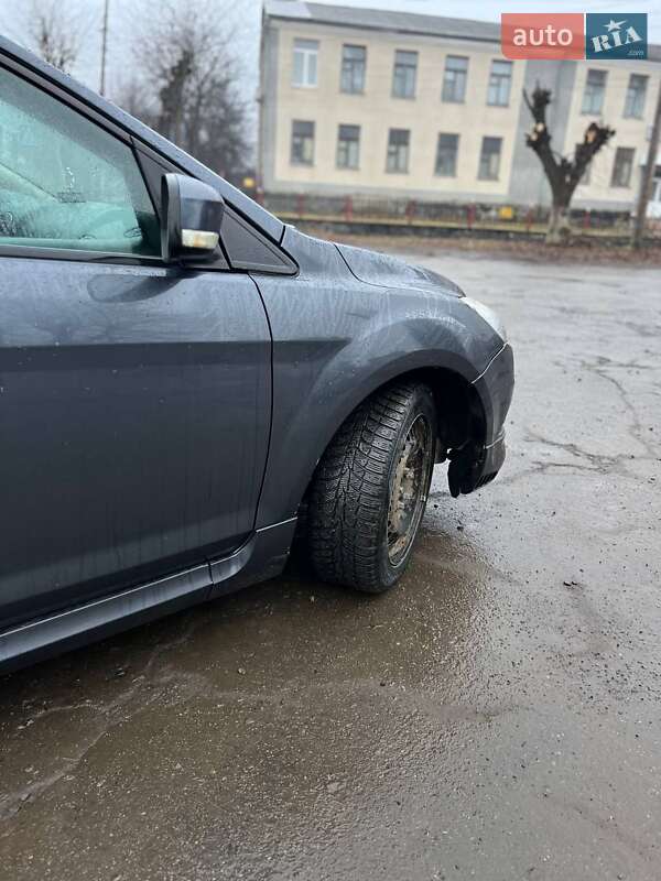 Мінівен Ford Focus C-Max 2010 в Летичіві