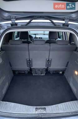 Мінівен Ford Focus C-Max 2004 в 