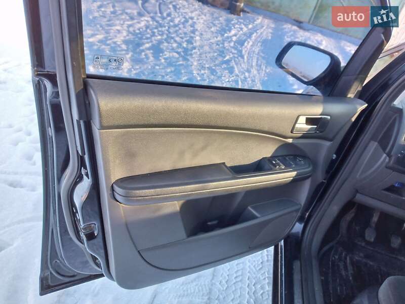 Минивэн Ford Focus C-Max 2006 в Зачепиловке