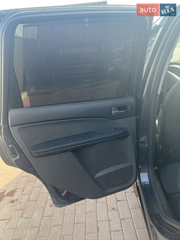 Мінівен Ford Focus C-Max 2006 в Сарнах