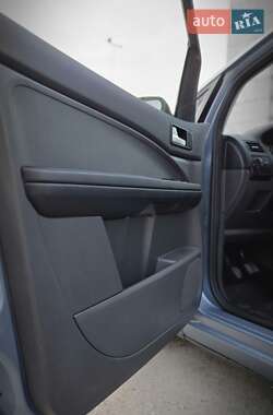 Минивэн Ford Focus C-Max 2005 в 