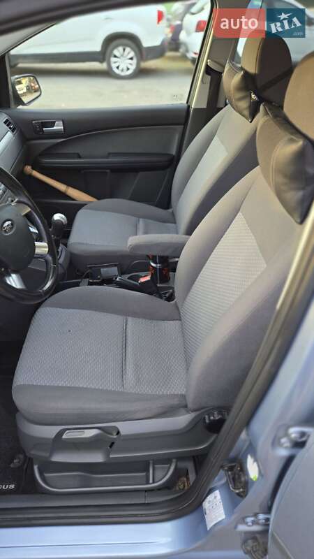 Минивэн Ford Focus C-Max 2005 в Днепре