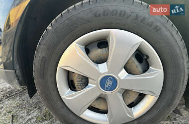 Мінівен Ford Focus C-Max 2005 в 