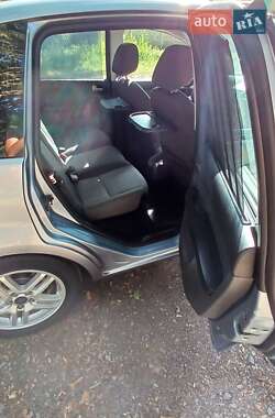Минивэн Ford Focus C-Max 2005 в 