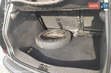 Мінівен Ford Focus C-Max 2006 в 