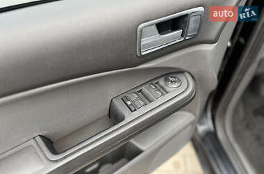 Минивэн Ford Focus C-Max 2006 в 