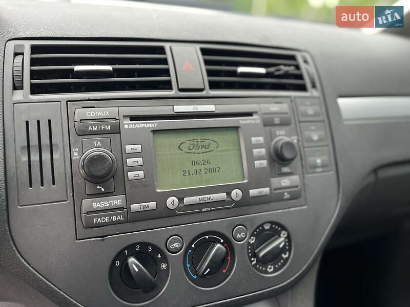 Мінівен Ford Focus C-Max 2006 в Дубні
