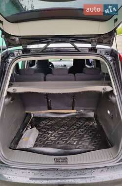 Минивэн Ford Focus C-Max 2006 в 