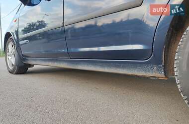 Минивэн Ford Focus C-Max 2004 в 