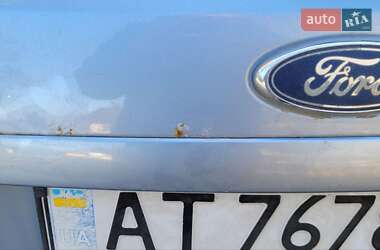 Мінівен Ford Focus C-Max 2006 в 