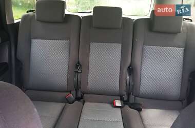 Мінівен Ford Focus C-Max 2006 в 