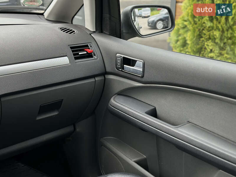 Минивэн Ford Focus C-Max 2004 в Шептицькому