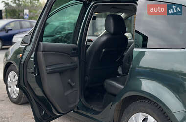 Мінівен Ford Focus C-Max 2004 в 