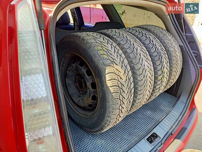 Мінівен Ford Focus C-Max 2009 в Житомирі