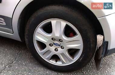 Минивэн Ford Focus C-Max 2006 в 