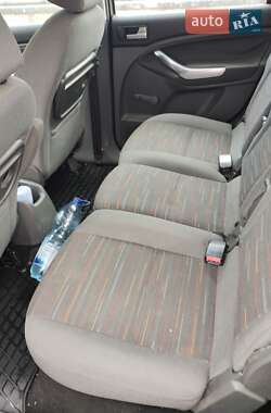 Минивэн Ford Focus C-Max 2010 в 