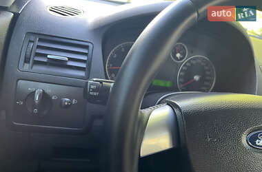 Минивэн Ford Focus C-Max 2006 в 