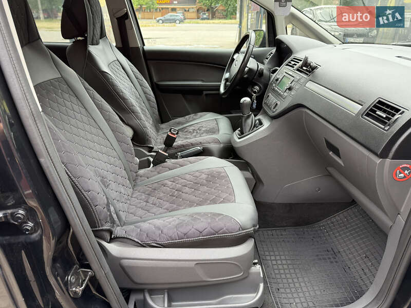 Минивэн Ford Focus C-Max 2006 в Николаеве