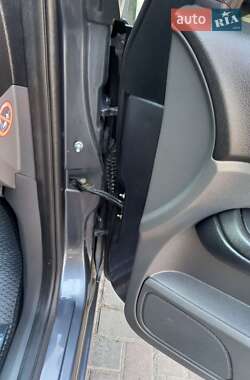 Мінівен Ford Focus C-Max 2005 в 