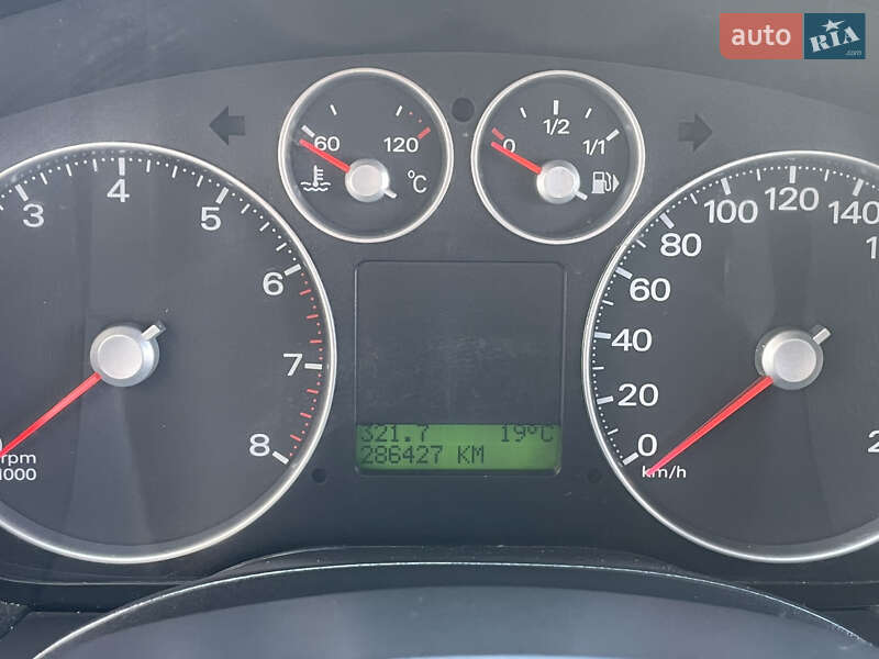 Минивэн Ford Focus C-Max 2004 в Стрые