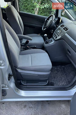 Минивэн Ford Focus C-Max 2007 в 