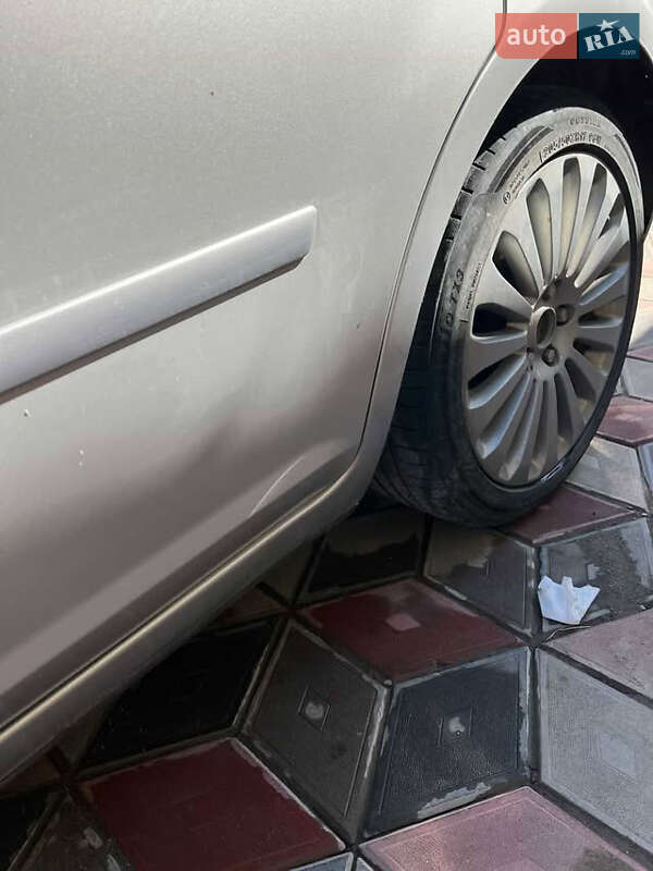 Минивэн Ford Focus C-Max 2008 в Гусятине